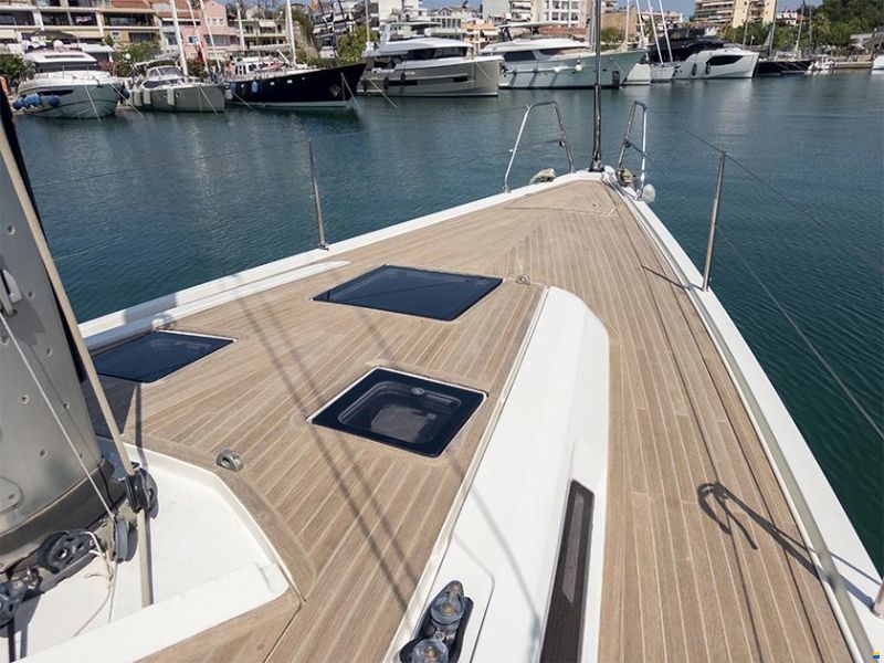 Grand Soleil 43