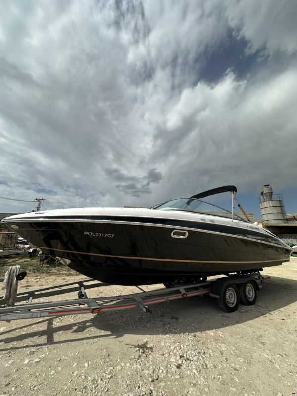 Four Winns H260