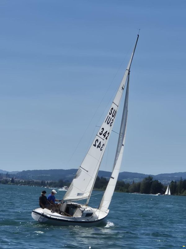 Artekno H-Boot