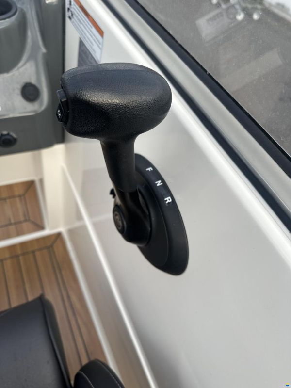 Uttern T51 2017 – MERCURY F100 • 135 TIMMAR • E