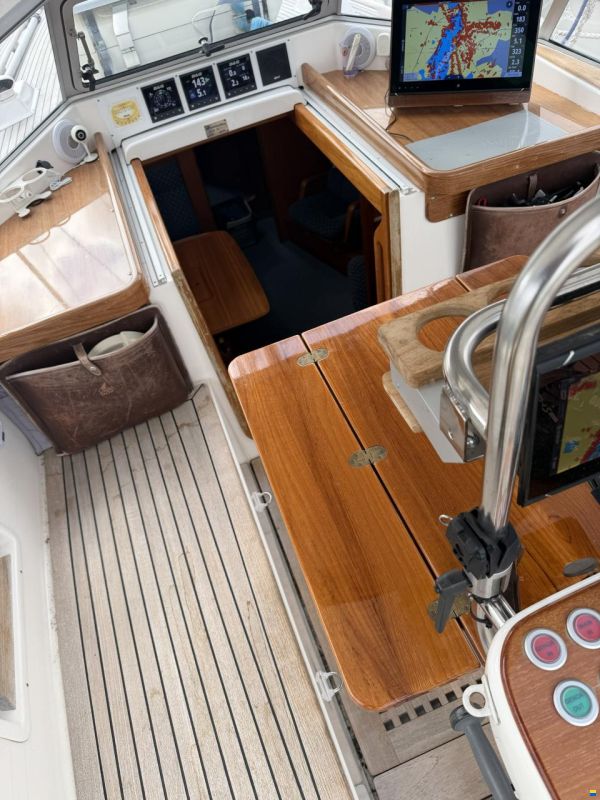 Hallberg-Rassy HR 39 MkII