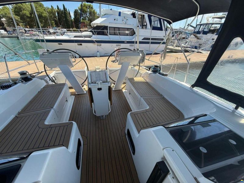 Hanse 455