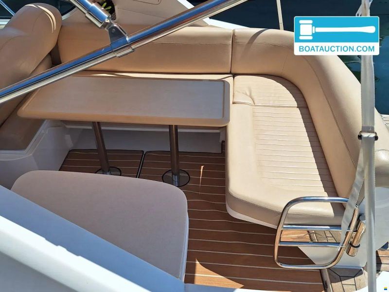 Sealine S29