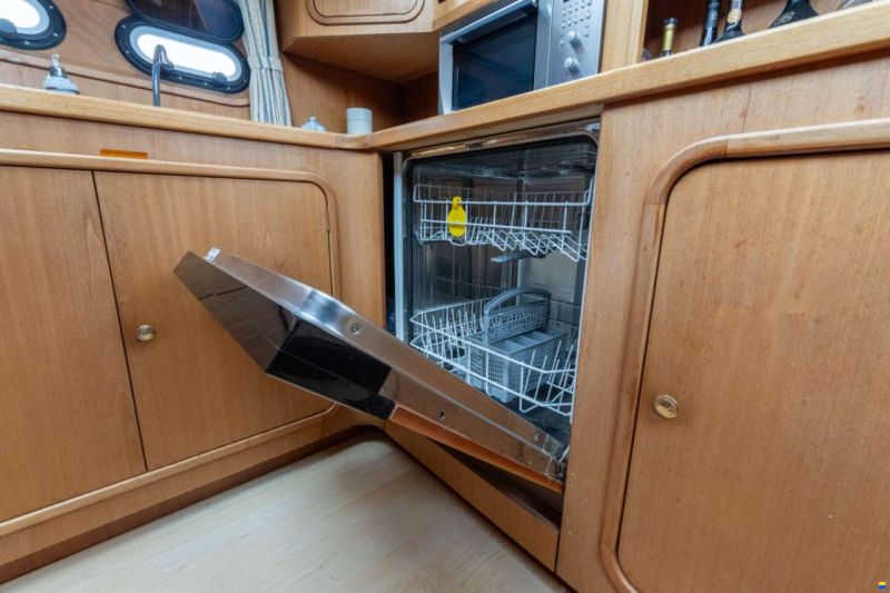 Pacific Allure 180 Cabrio