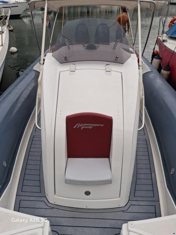 PY Panamera yacht P 90
