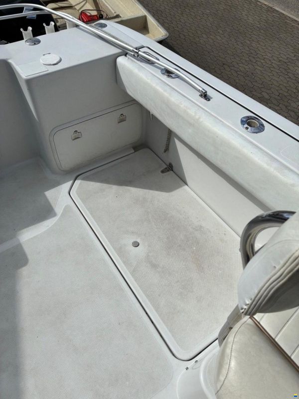 Worldcat Glacier Bay catamaran Isle Runner 2270 m