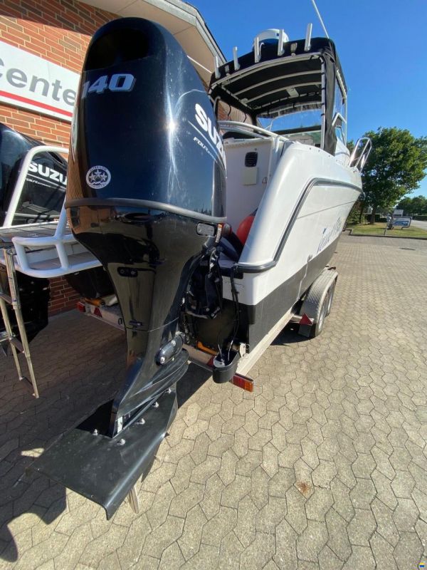 Worldcat Glacier Bay catamaran Isle Runner 2270 m