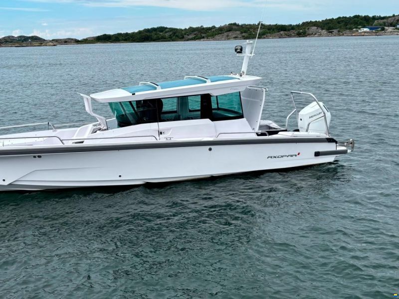 Axopar 29 XC Cross Cabin