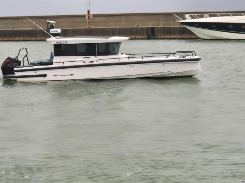 Axopar 28 Cabin Brabus
