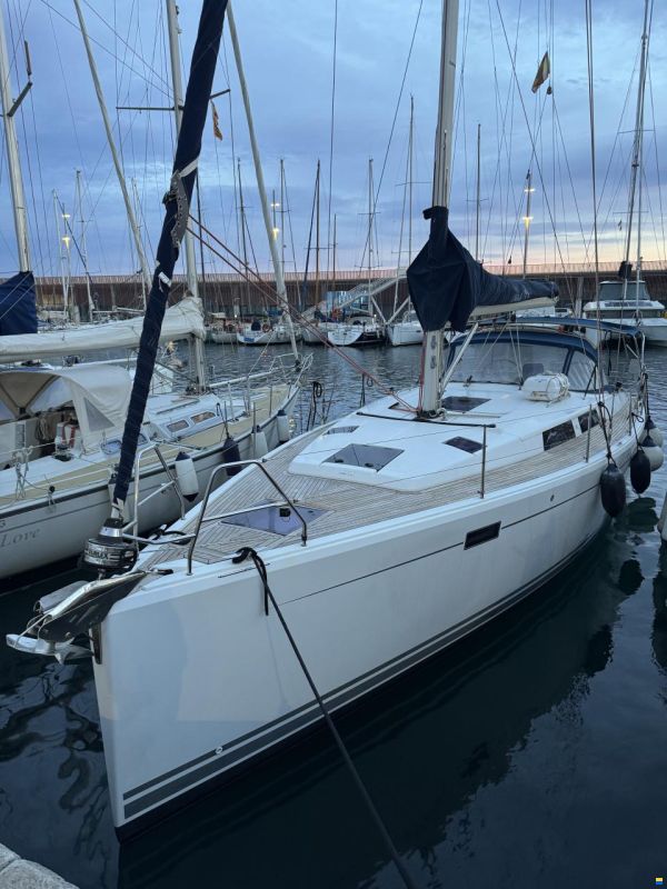 Hanse 415