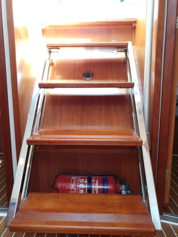 Hanse 415