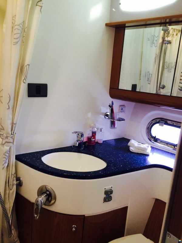 Sealine 42/5