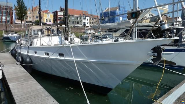 Suncoast 48