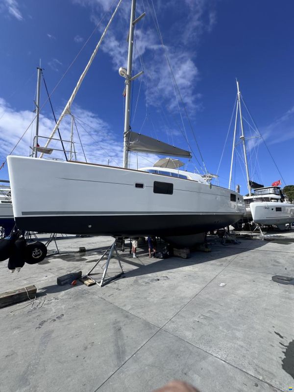 Lagoon 440