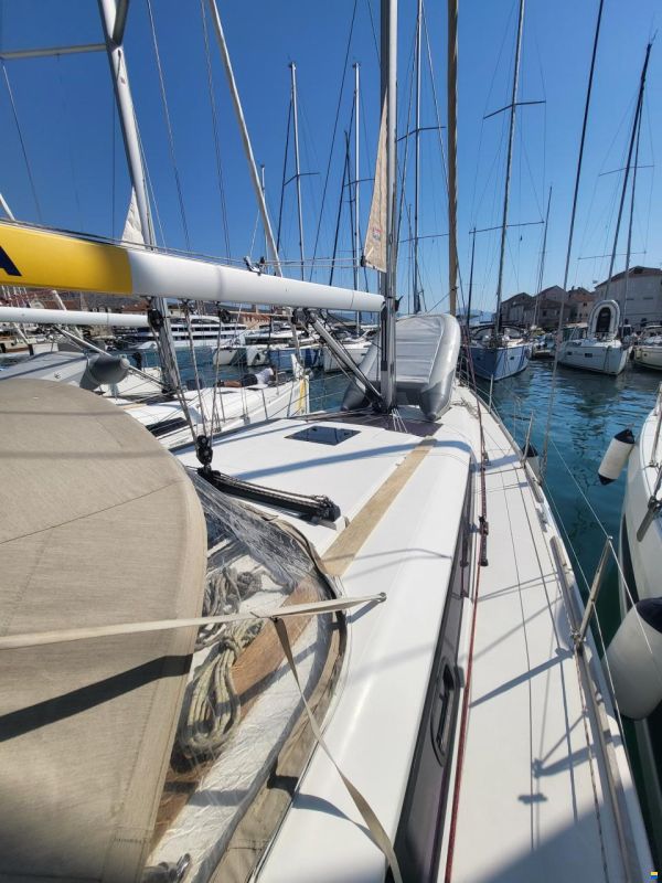 Dufour 412 GRAND LARGE