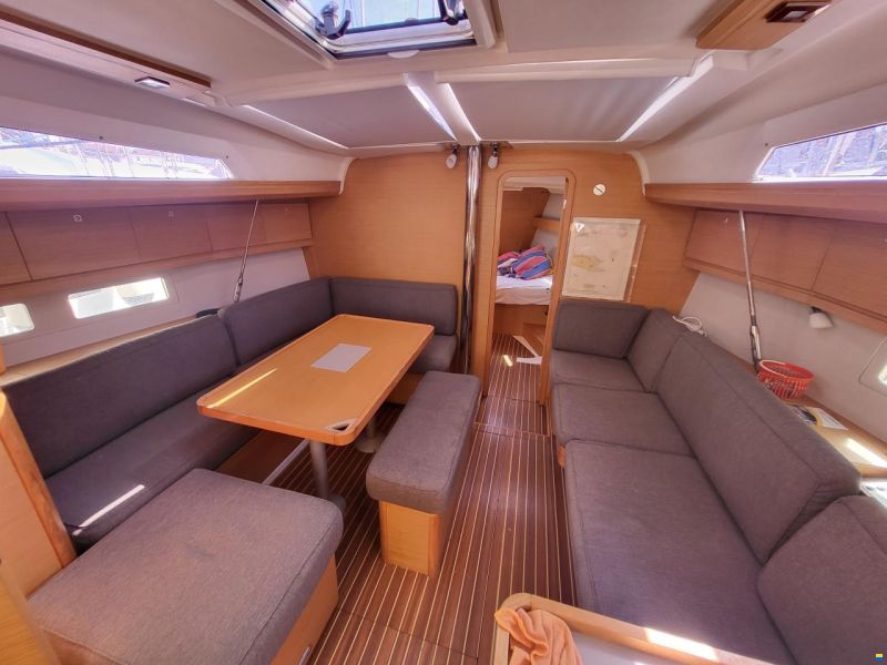 Dufour 412 GRAND LARGE
