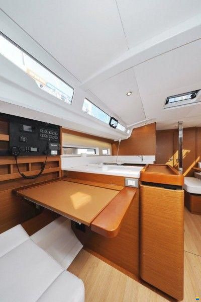 Jeanneau Sun Odyssey 440
