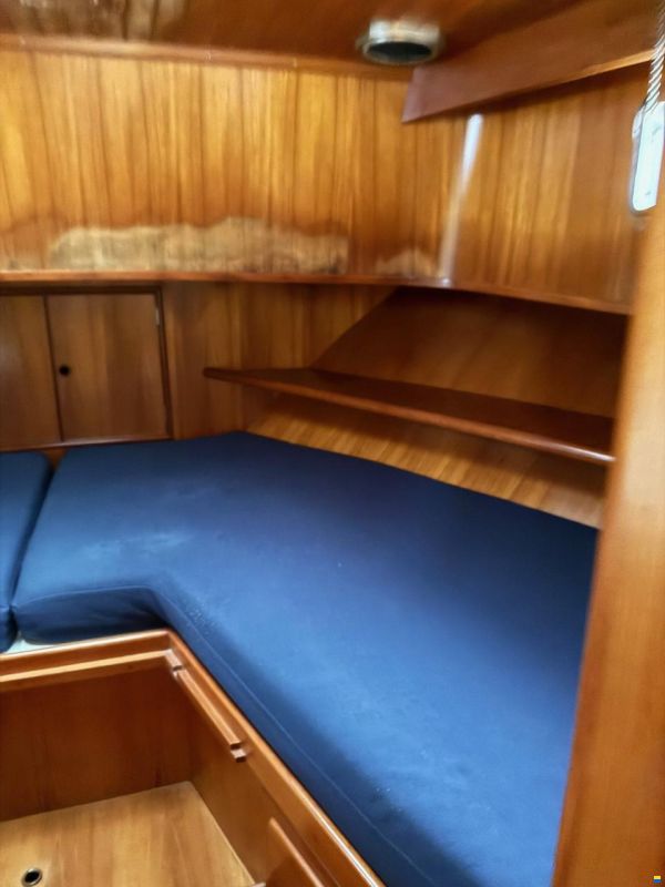 AMS Trawler 42