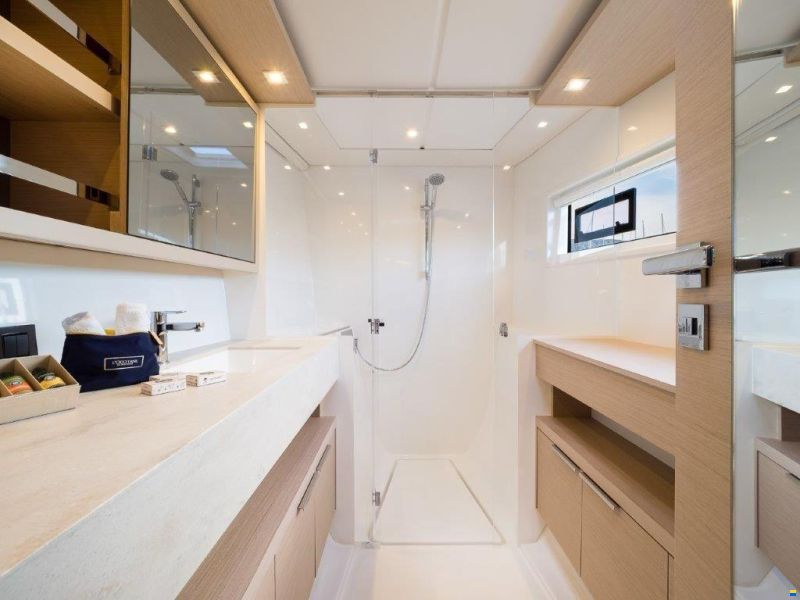 Lagoon 46