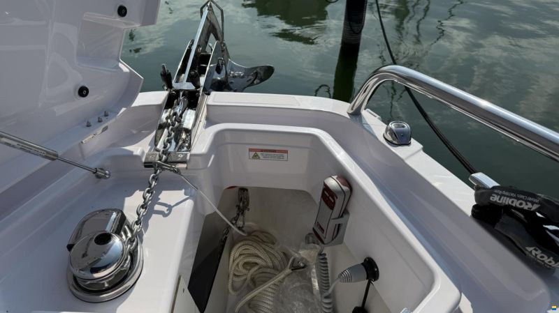 Axopar 29 Sun Top