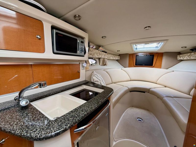 Chaparral 270 Signature