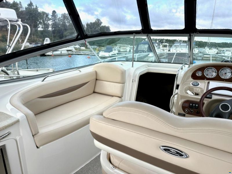 Chaparral 270 Signature