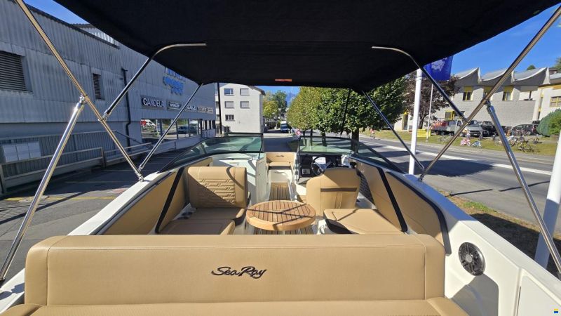 Sea Ray SPX 210 Europe
