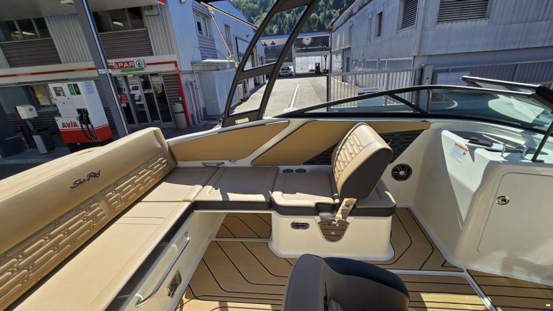 Sea Ray SPX 210 Europe