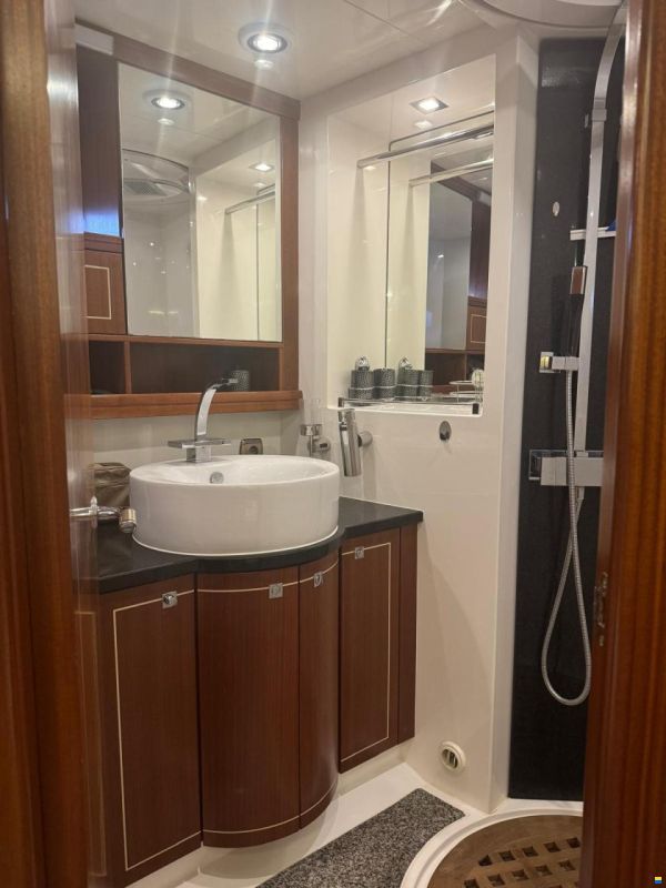 Galeon 530 Fly