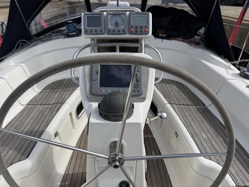 Bavaria 38-3