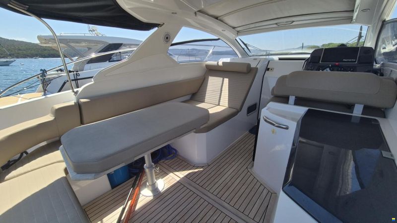 Azimut 34