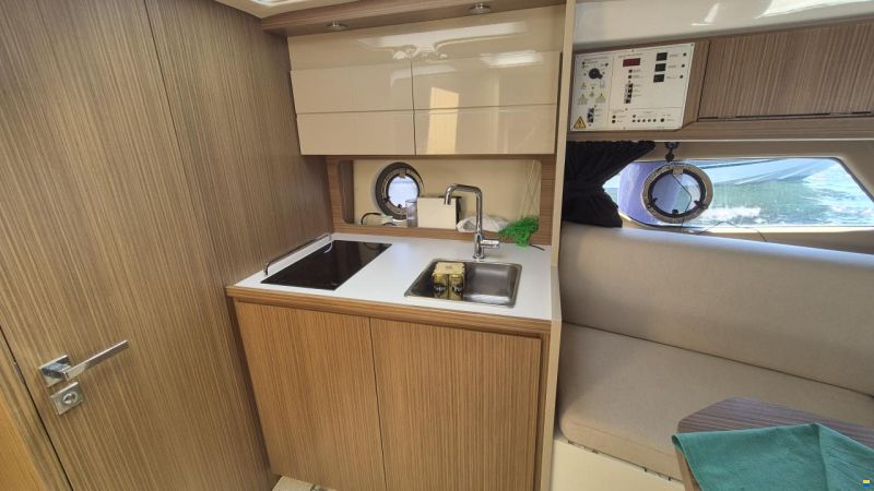 Azimut 34