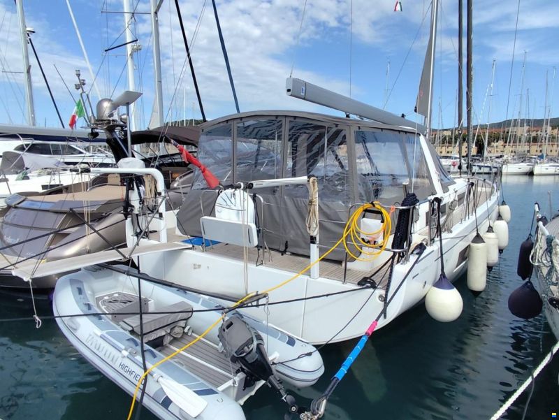 OCEANIS 54
