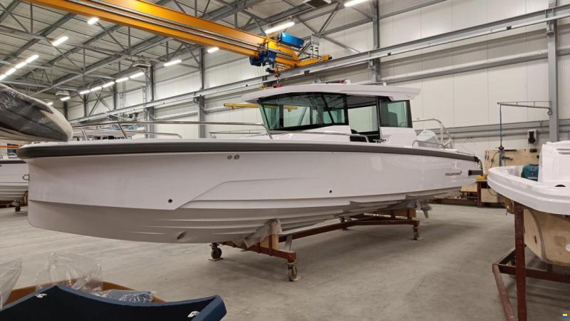Axopar 29 XC Cross Cabin