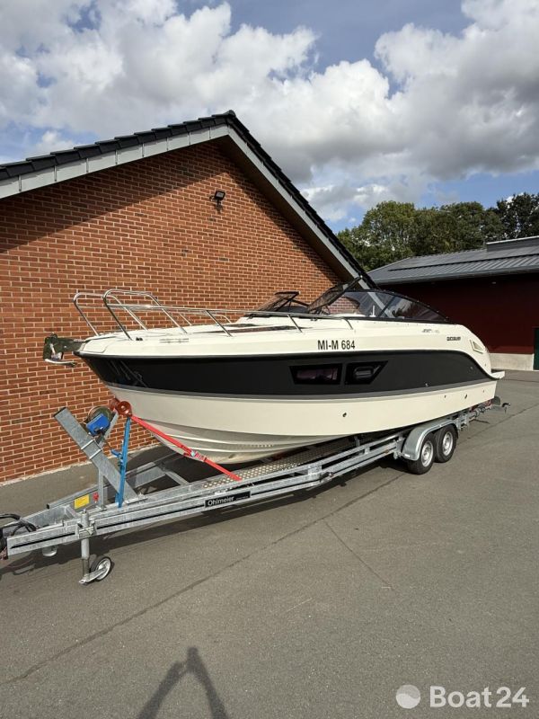 Quicksilver 805 Cruiser mit 2x Mercury F200XL V6