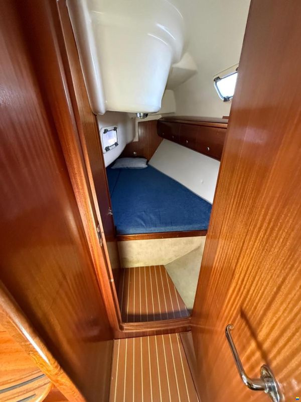 Bavaria Cruiser 32