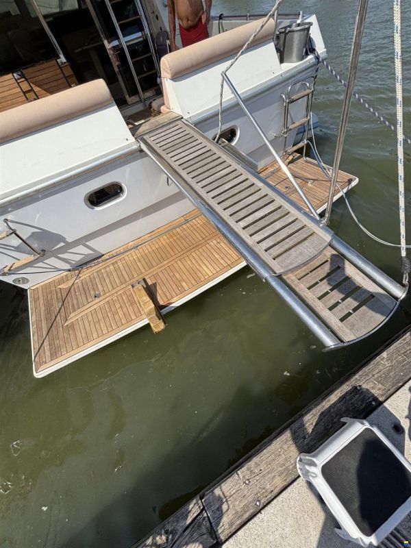 Ferretti ALTURA 52
