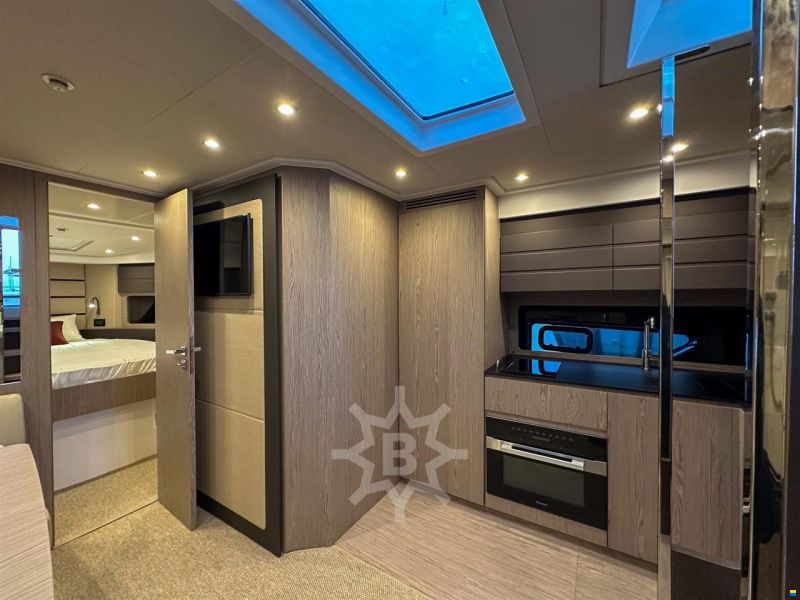Azimut Atlantis 45