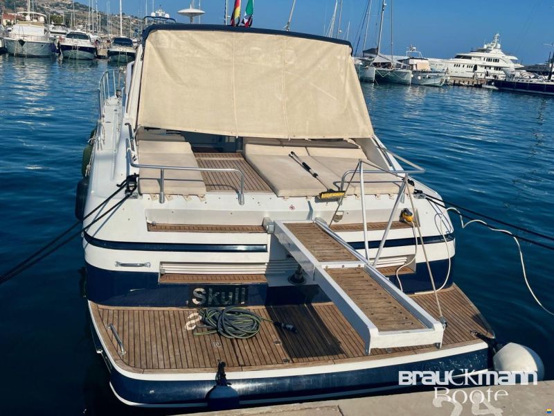 Ferretti Pershing 40