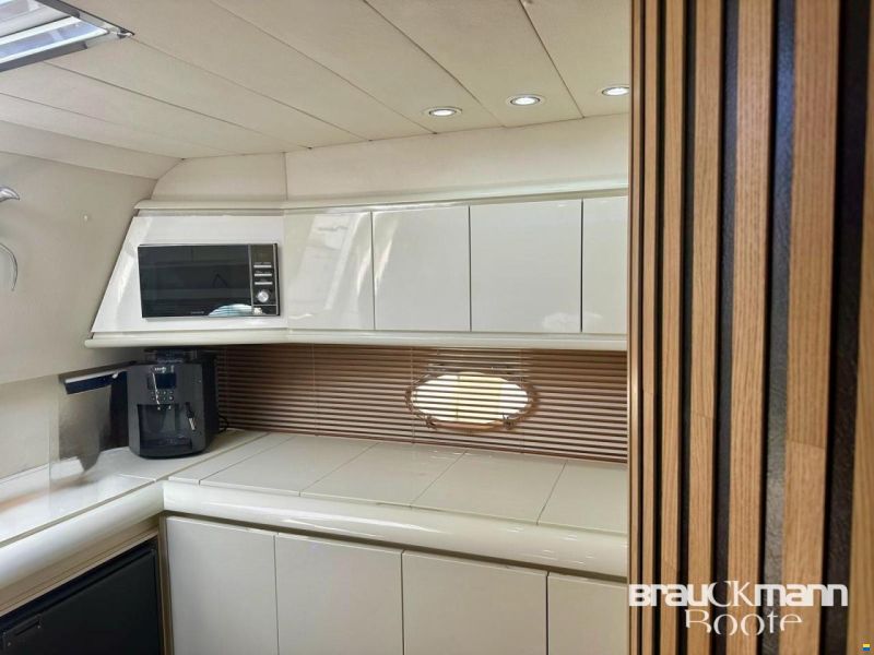 Ferretti Pershing 40