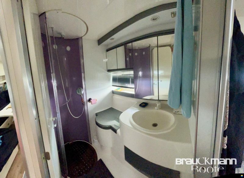 Ferretti Pershing 40