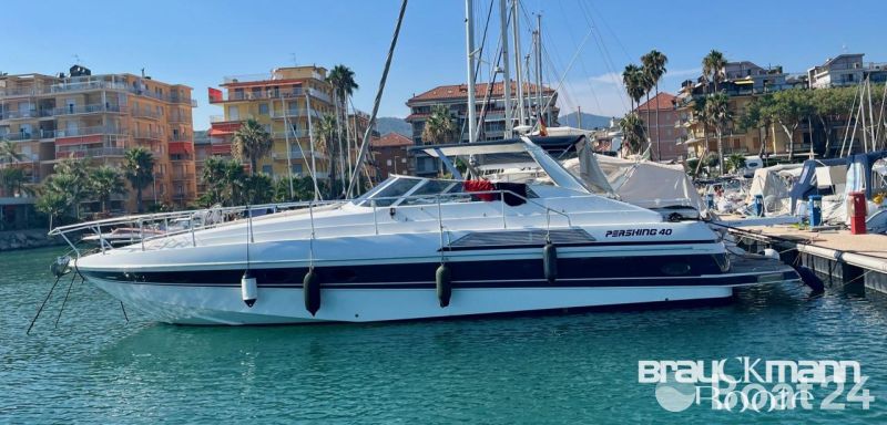 Ferretti Pershing 40