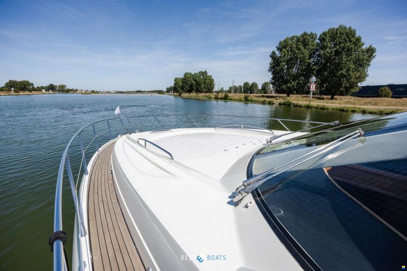 Sunseeker Manhattan 64