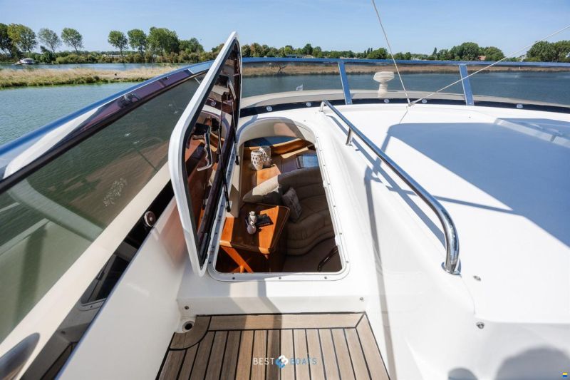 Sunseeker Manhattan 64