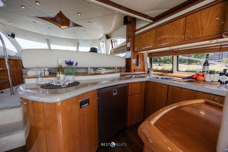 Sunseeker Manhattan 64