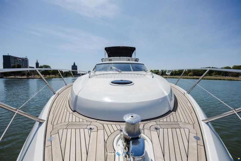 Sunseeker Manhattan 64