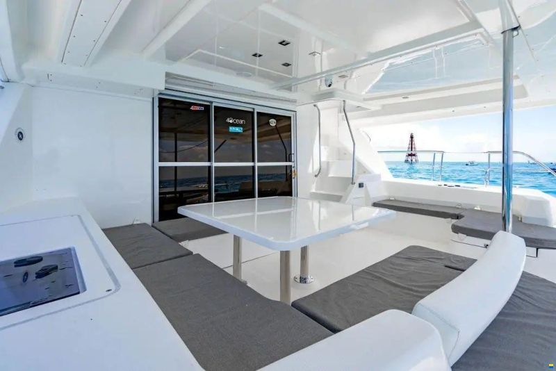 Leopard 51 Powercat