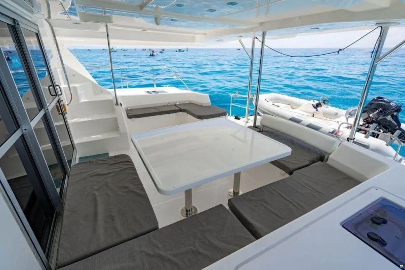 Leopard 51 Powercat