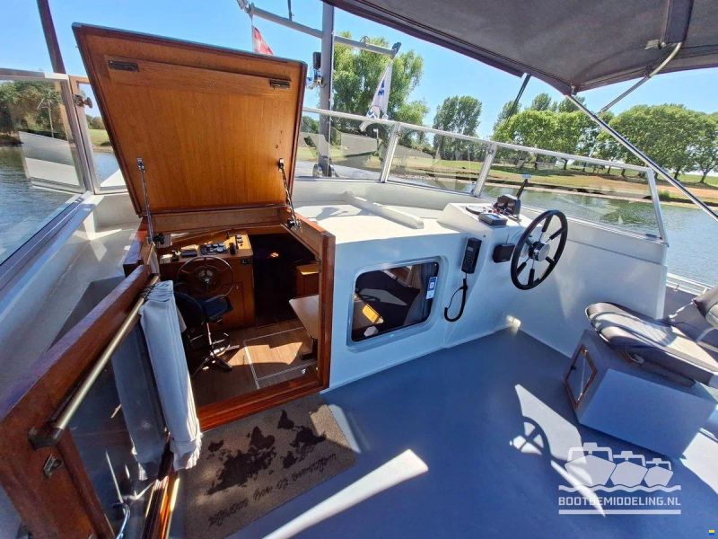 Stevens Nautical Columbus Spiegelkotter 10.50 AK