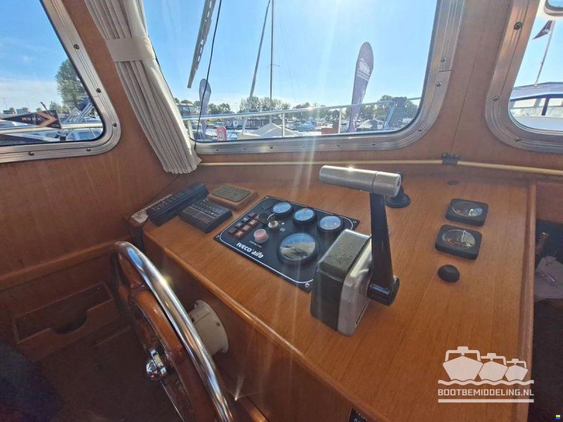 Stevens Nautical Columbus Spiegelkotter 10.50 AK